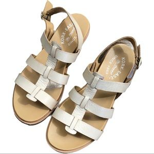 Kork Ease Yoga Sandals size 7